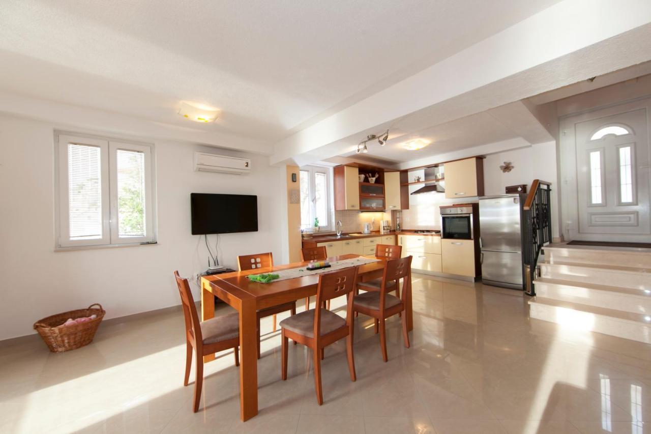 Villa Intrada ברלה מראה חיצוני תמונה